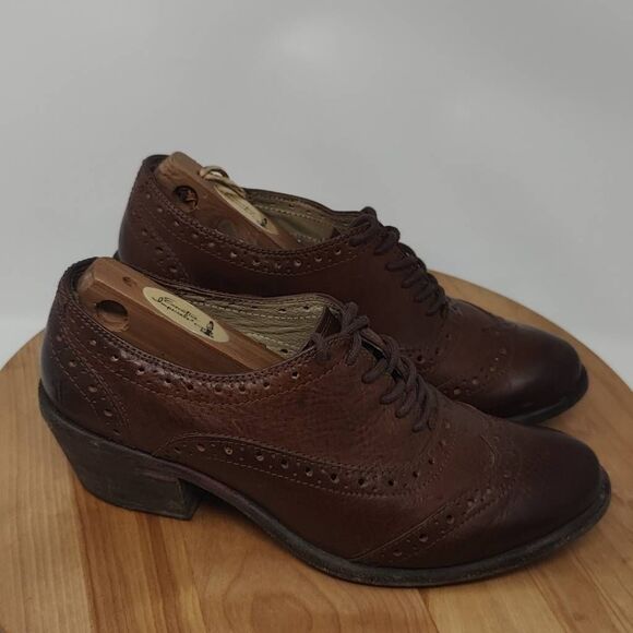 Frye Maggie Perf Oxford Wingtip Heeled Booties- Womens- Size 7-Brown-Leather - Picture 1 of 12